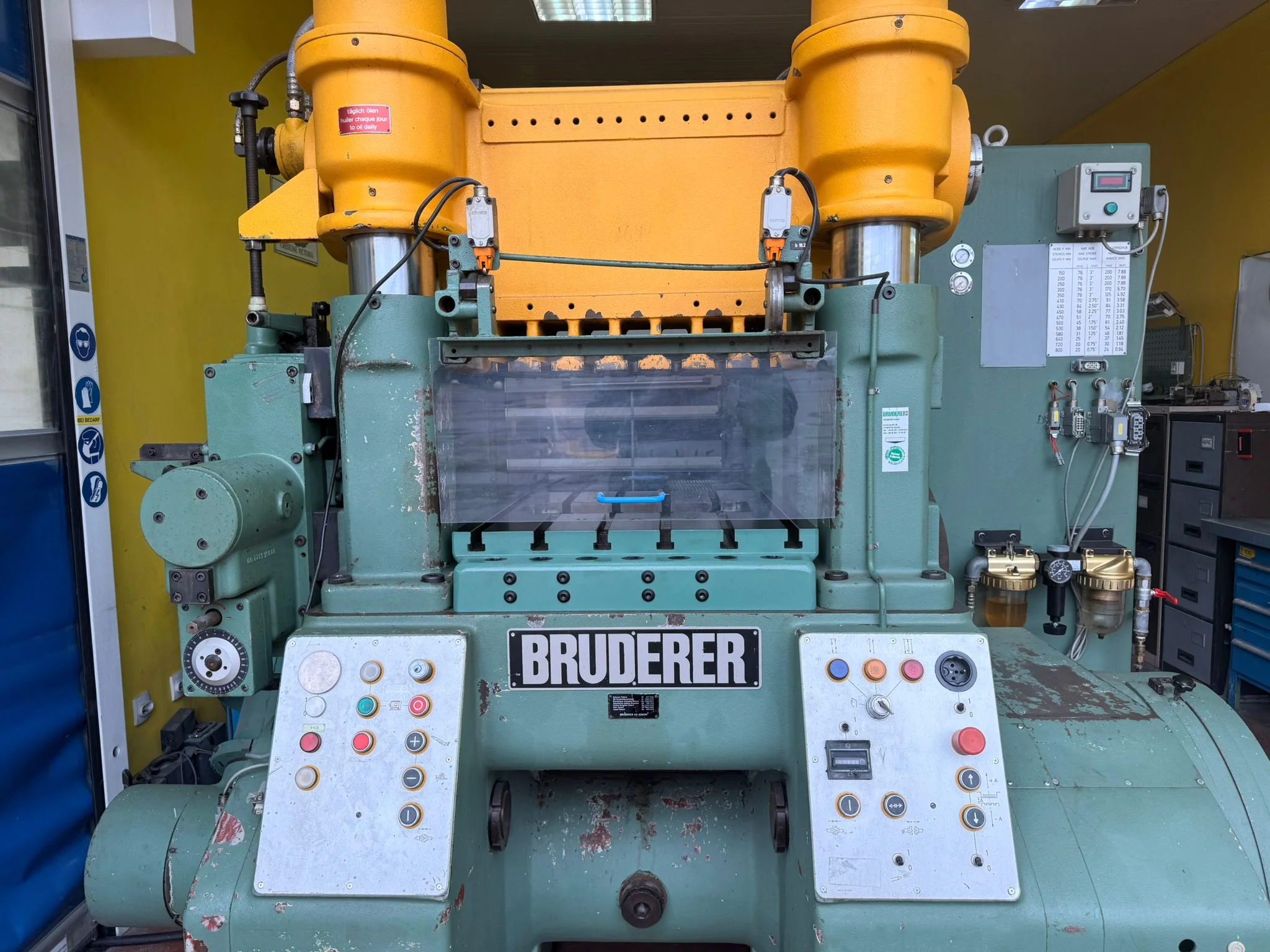 Bruderer BSTA 60 5